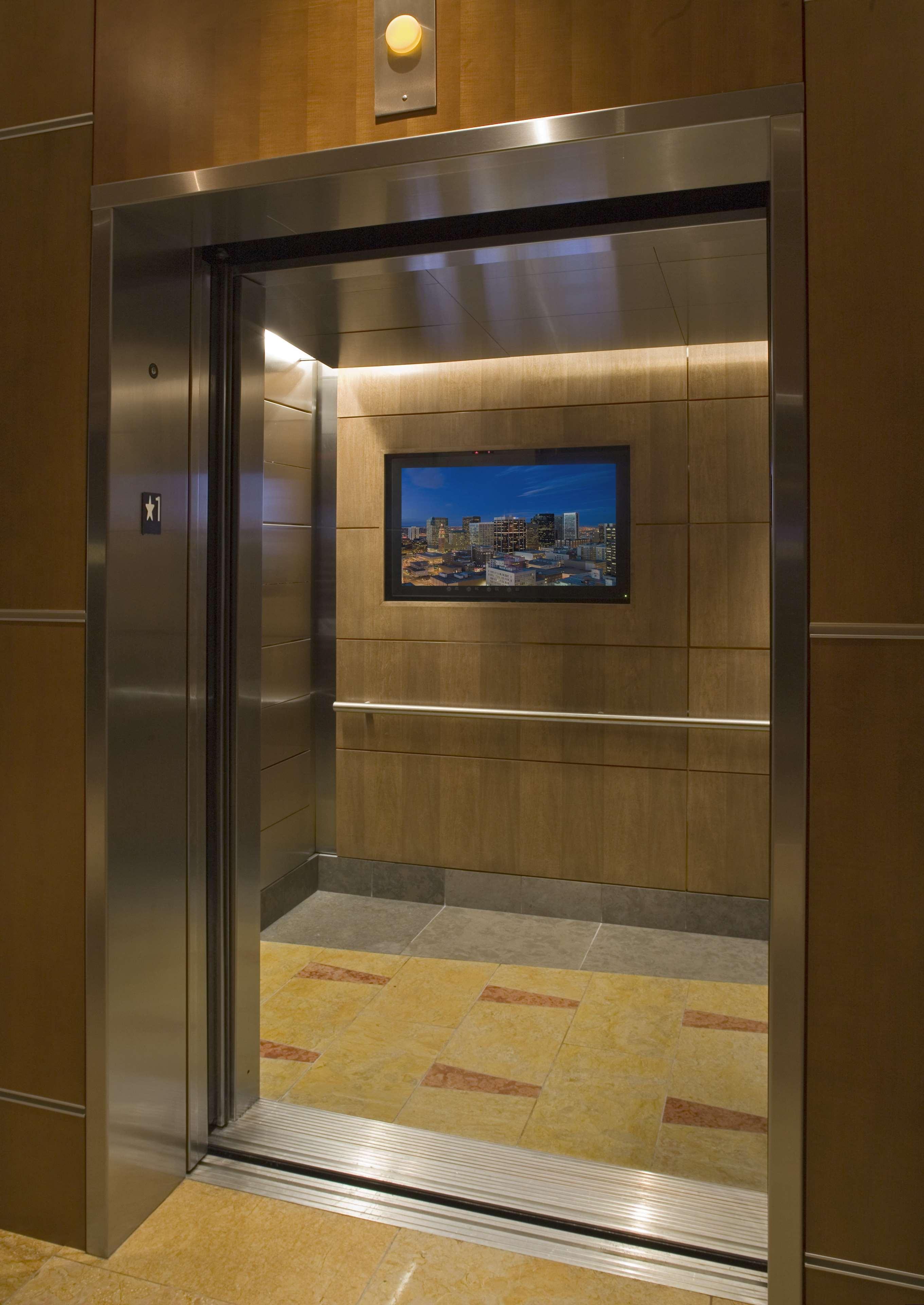 Hampton Inn & Suites Denver-Cherry Creek Экстерьер фото