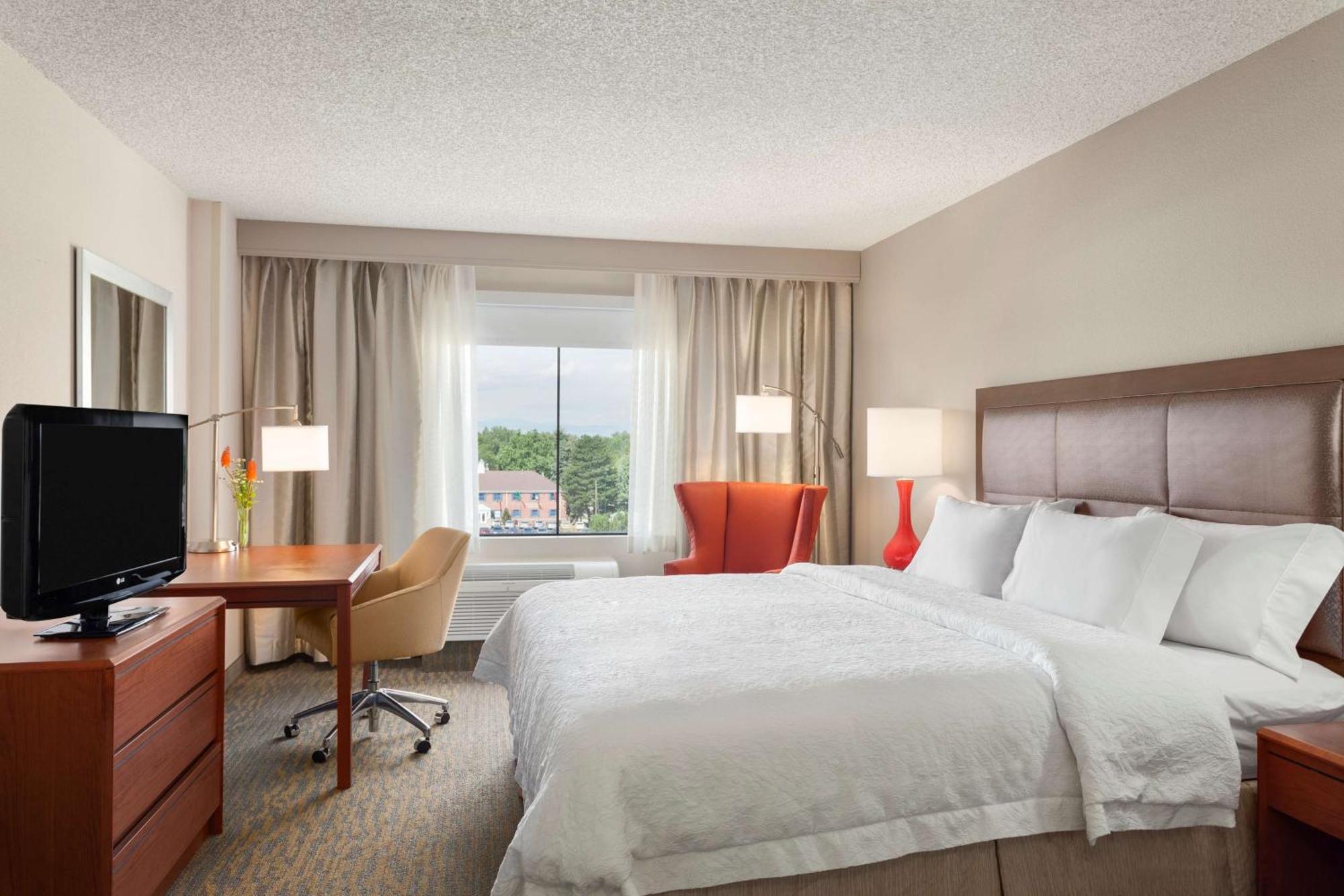 Hampton Inn & Suites Denver-Cherry Creek Экстерьер фото