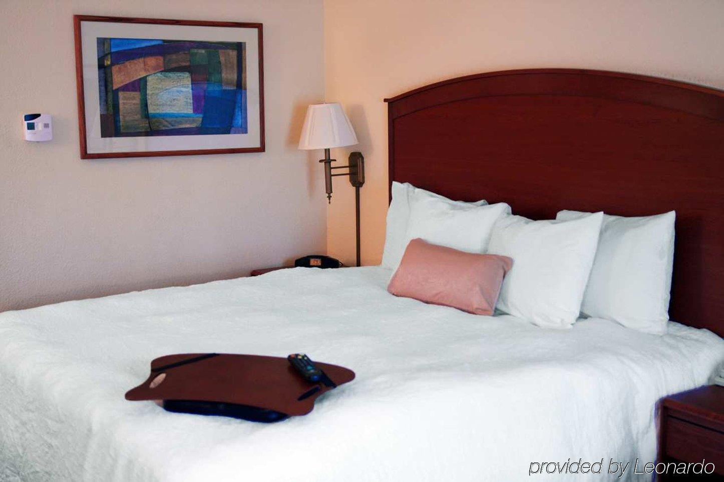 Hampton Inn & Suites Denver-Cherry Creek Номер фото